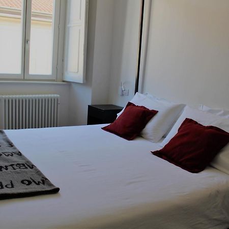 Palazzo Della Torre Elegant Apartment In Como Exterior photo