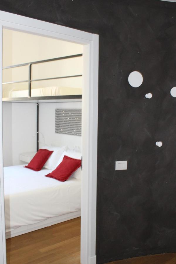 Palazzo Della Torre Elegant Apartment In Como Exterior photo